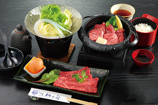 和牛すき焼きと鉄板焼肉御膳