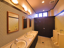 男性用トイレ（1・2階）
